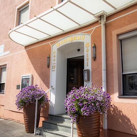 Landhaus Hotel Neuss Buitenkant foto